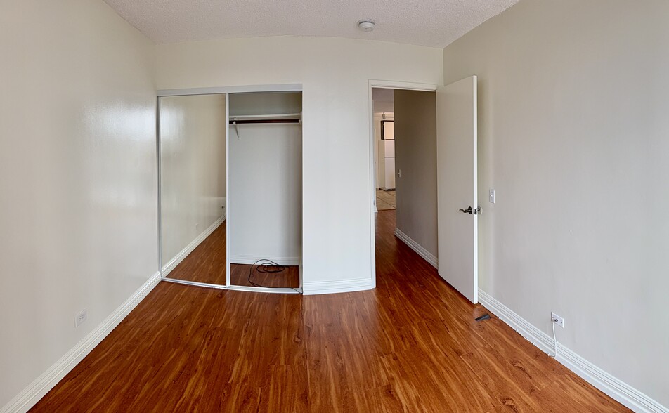 Bedroom 1 - 1520 Spreckels St
