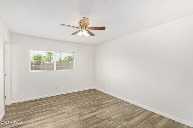 Building Photo - 5449 W Sierra St