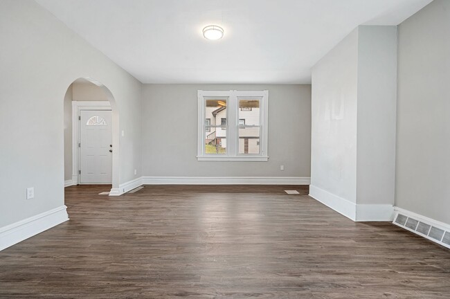 Building Photo - Newly Renovated 3 Bed, 2 Bath Single Family Home in Overbrook Area - Central AC, Off-Street Parki...