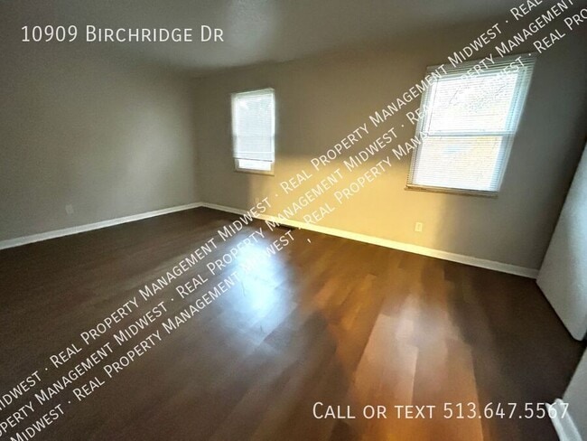 Building Photo - 10909 Birchridge Dr