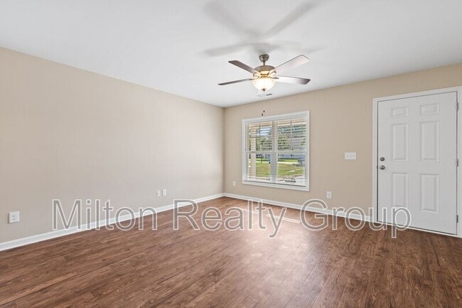 Building Photo - 597 Pendergraft Rd