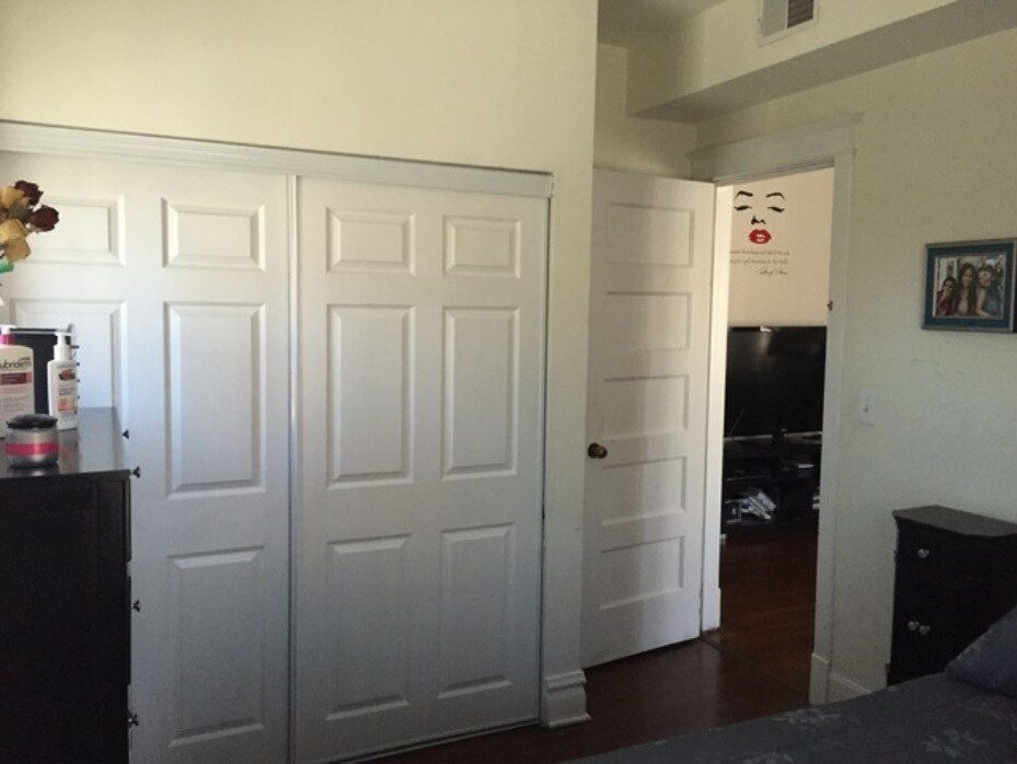 Bedroom - 3600 S Wood St