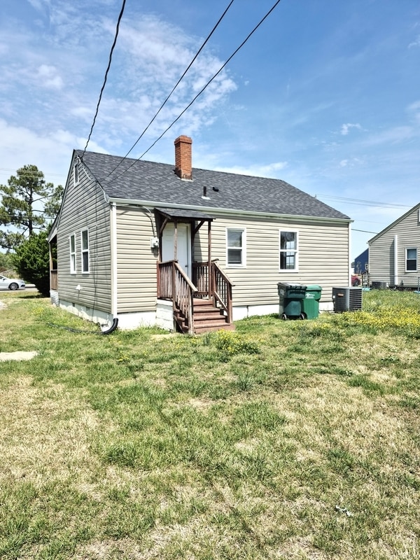 Building Photo - 2917 Creighton Rd