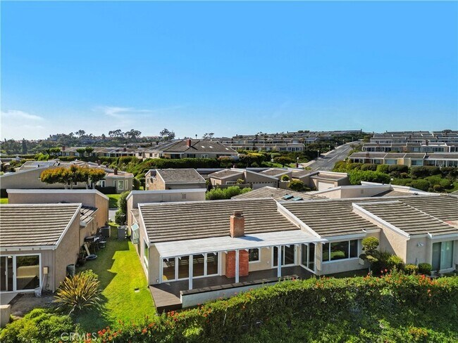 Building Photo - 31222 Palma Dr