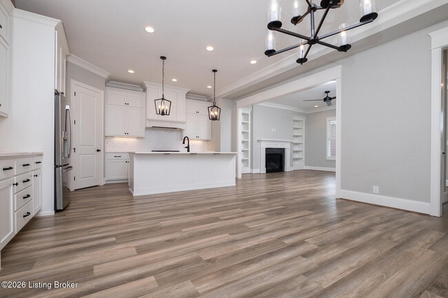Building Photo - 6024 Passionflower Dr