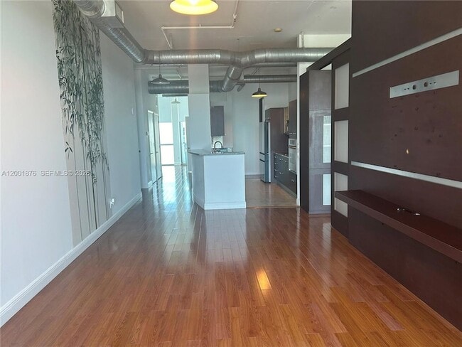 Building Photo - 3029 NE 188th St