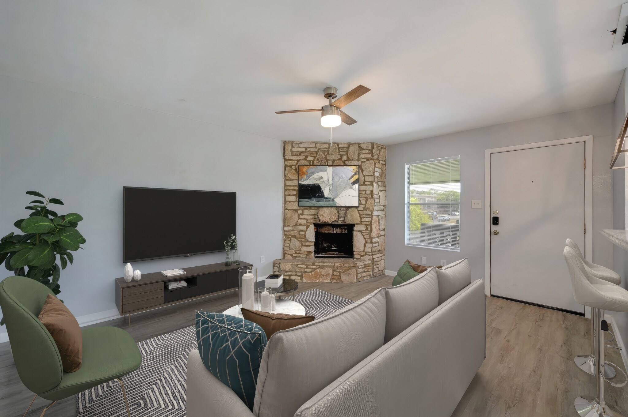 Building Photo - 801 Bracewood Cir