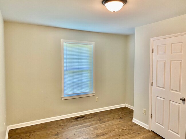 Building Photo - 6316 Walden Ave
