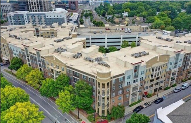 Building Photo - 390 17th St NW