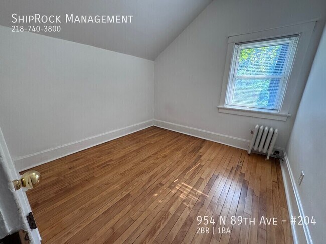 Building Photo - 954 89th Ave W