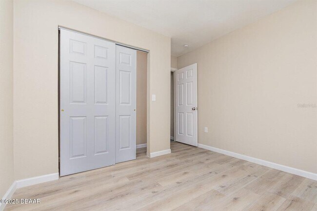 Building Photo - 1808 Green Pl