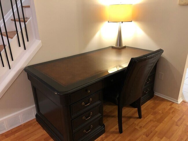 Work space to work from home - 8315 Karam Blvd