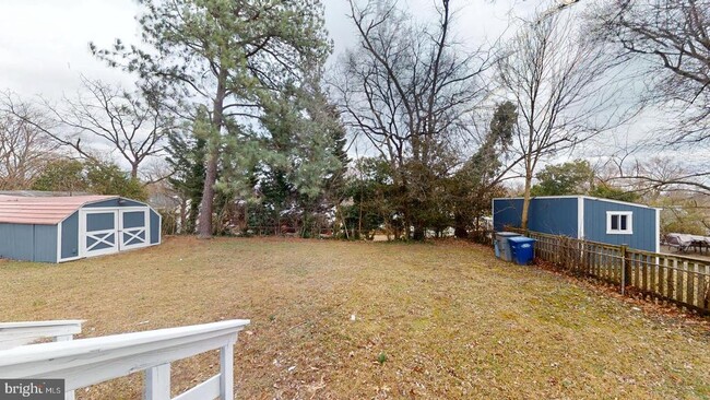 Building Photo - 6511 Enfield Dr