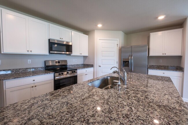 Building Photo - 3993 Brownstone Wy