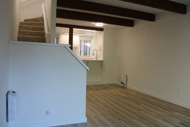 Building Photo - 7650 Birch Bay Dr