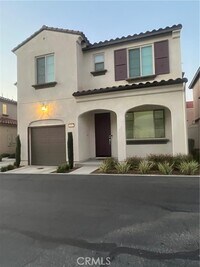 Building Photo - 1442 Laurelwood Dr