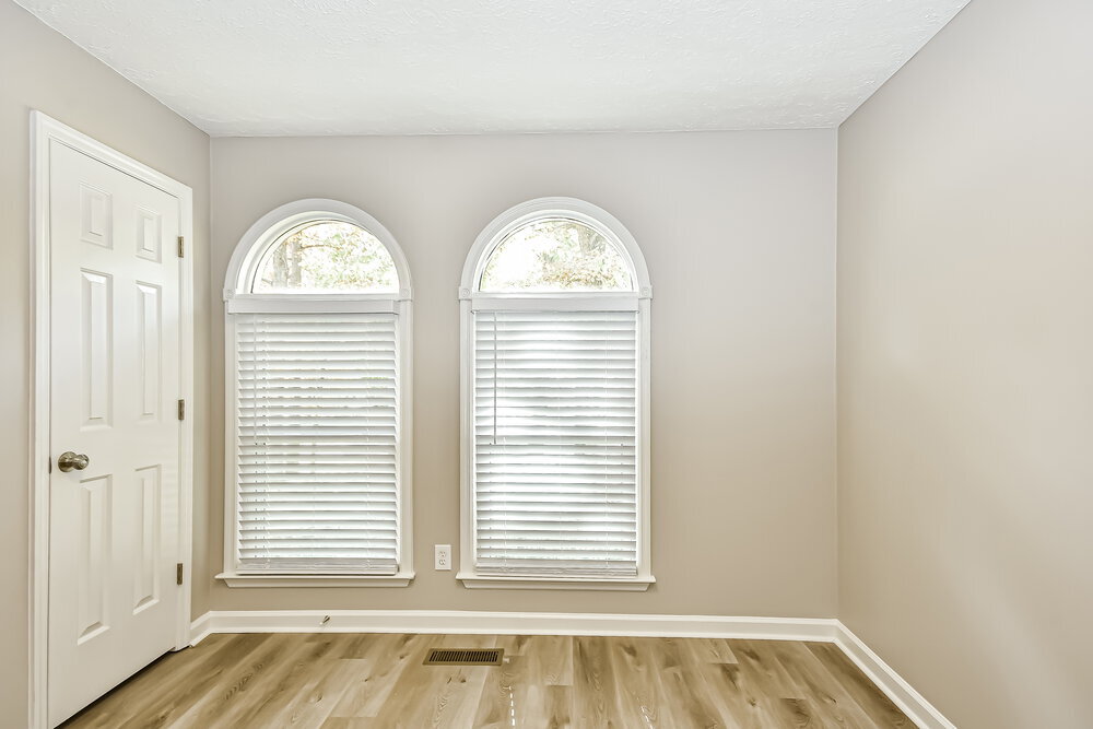 Building Photo - 111 Brookfield Ct