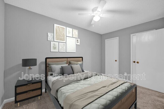 Building Photo - 2620 White Oak Ln