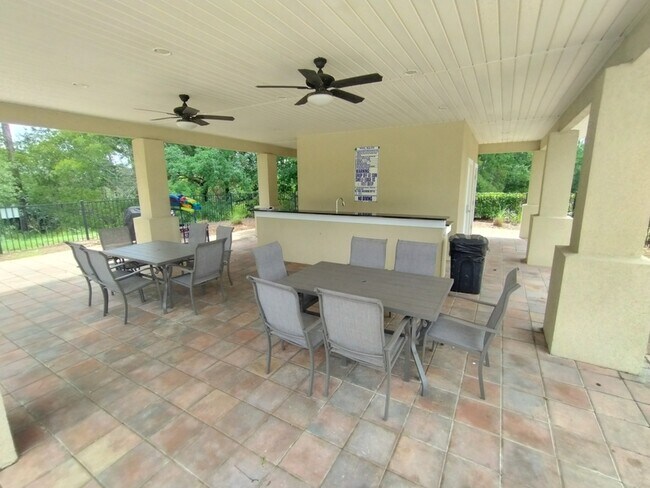 Building Photo - 9370 Scaup Way