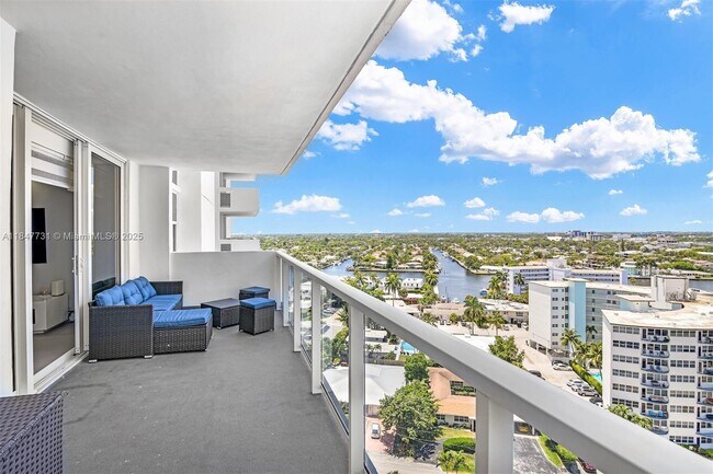 Building Photo - 2701 N Ocean Blvd