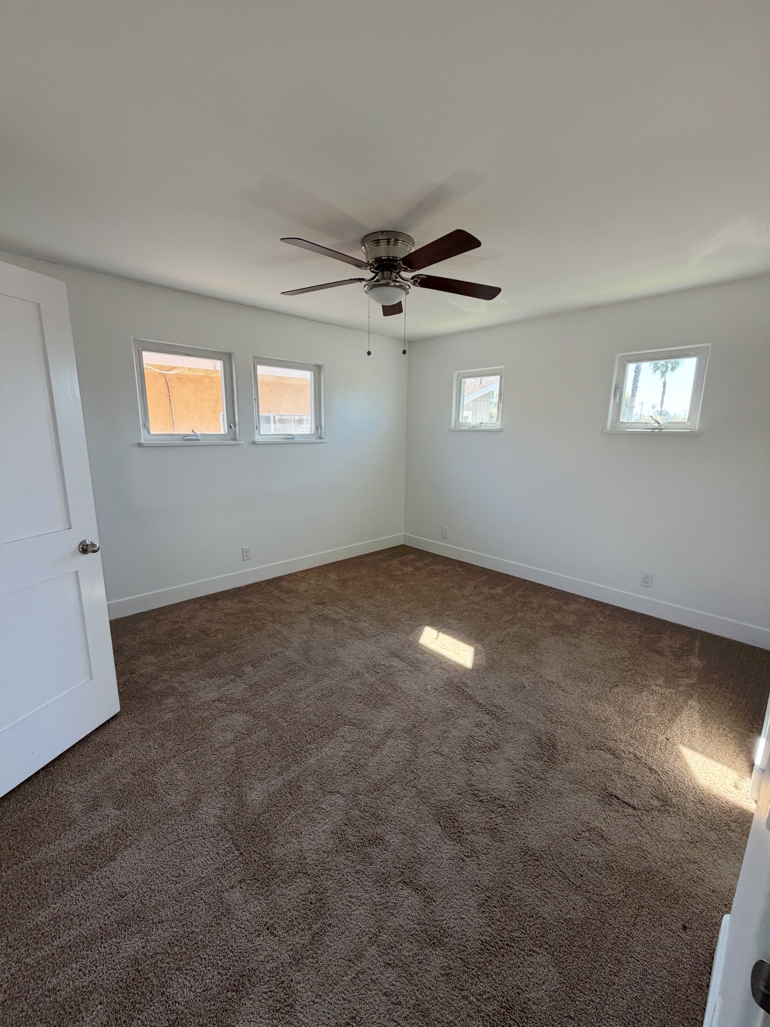 Building Photo - 265 La Veta Ave