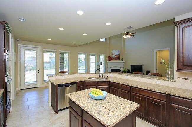 Building Photo - 27827 Ramble Rock Ct