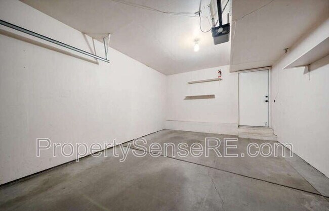 Building Photo - 12555 E Tennessee Cir