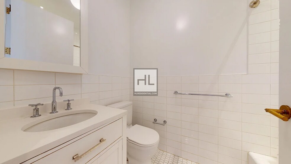 Building Photo - BROOME STREET