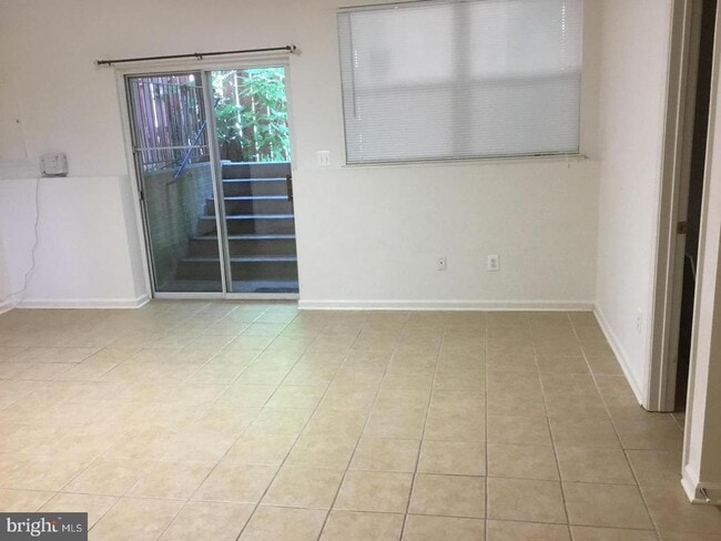 Building Photo - 5271 Ballycastle Cir