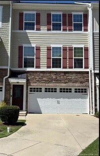 Building Photo - 1112 Boxcar Way