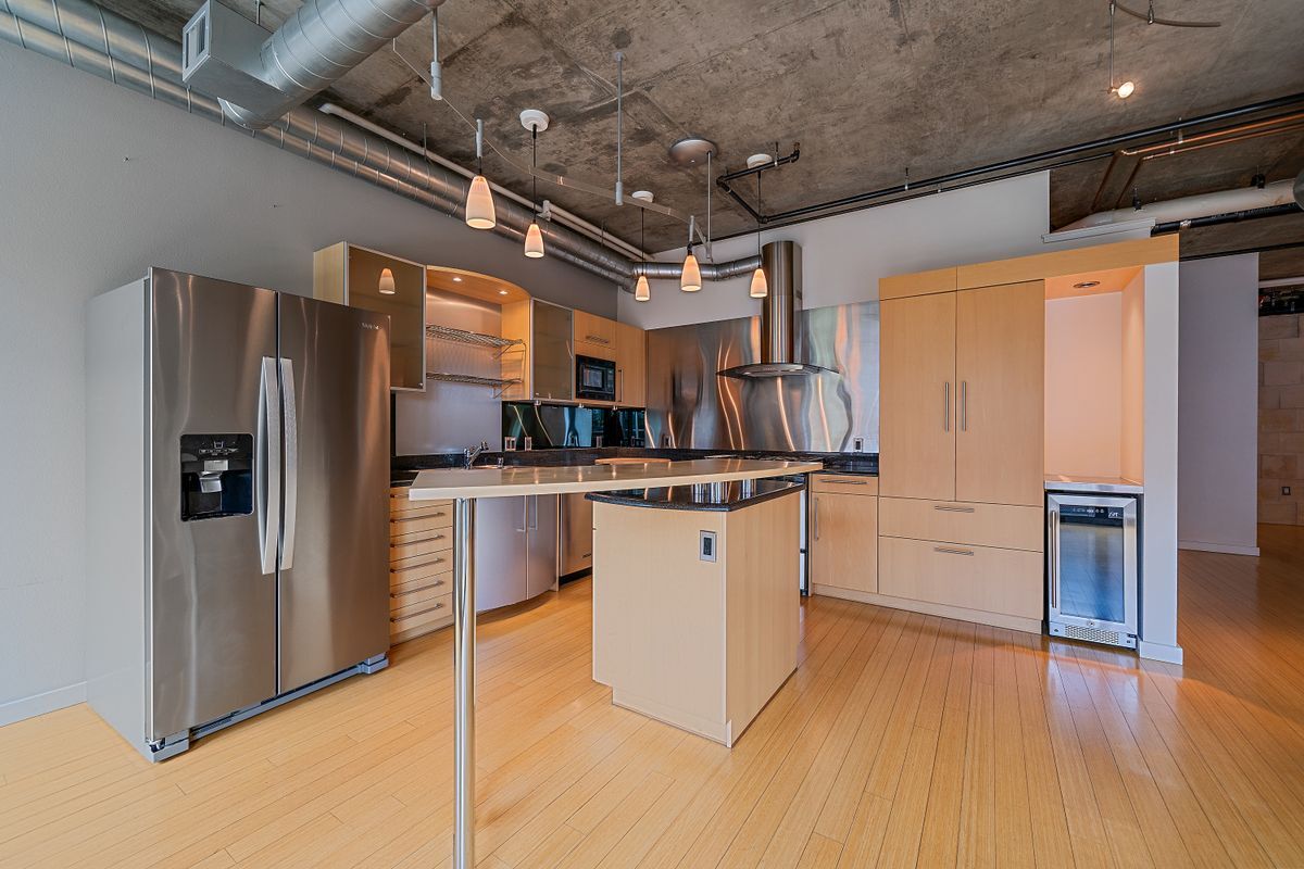 Building Photo - 1401 Wewatta St