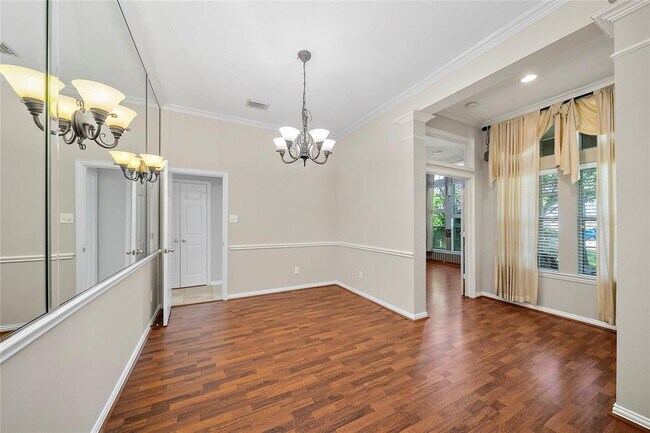 Building Photo - 3106 Rainbow Ct