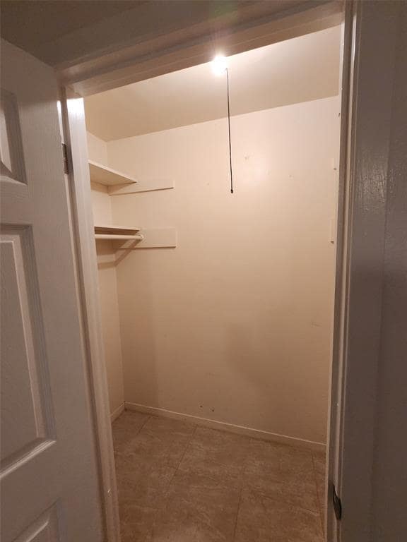 Building Photo - 2404 Audubon Pl