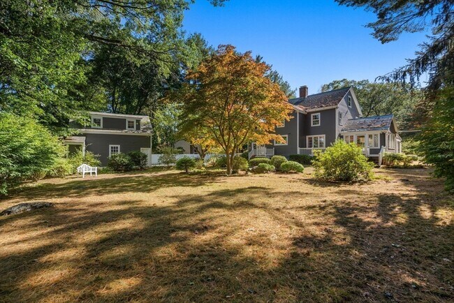 Building Photo - 58 Country Club Rd