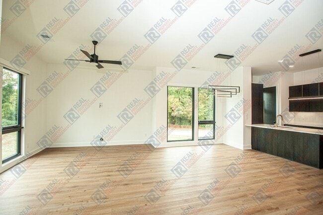 Building Photo - For Rent – Modern, Eco-Friendly Smart Home in Durham, NC