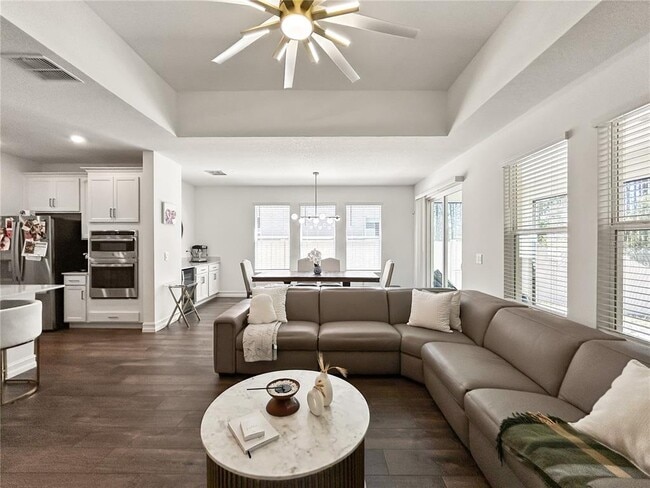 Building Photo - 18334 Serene Lk Lp