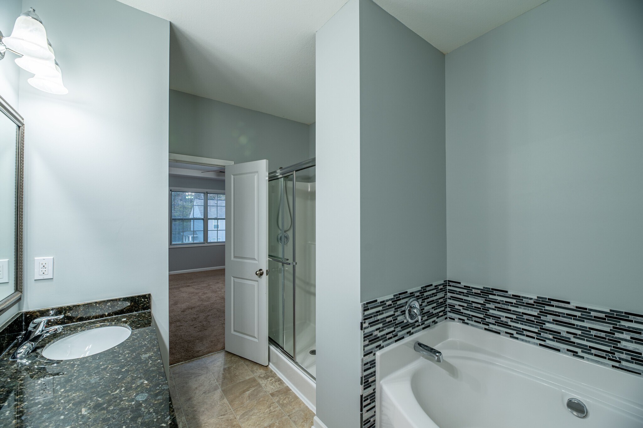 Building Photo - 808 Derby Downs Ct