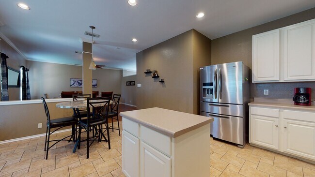 Building Photo - 5614 Spring Quail
