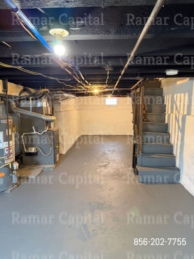 Building Photo - Bright, Comfortable & Easy-Care 3-Bedroom Living