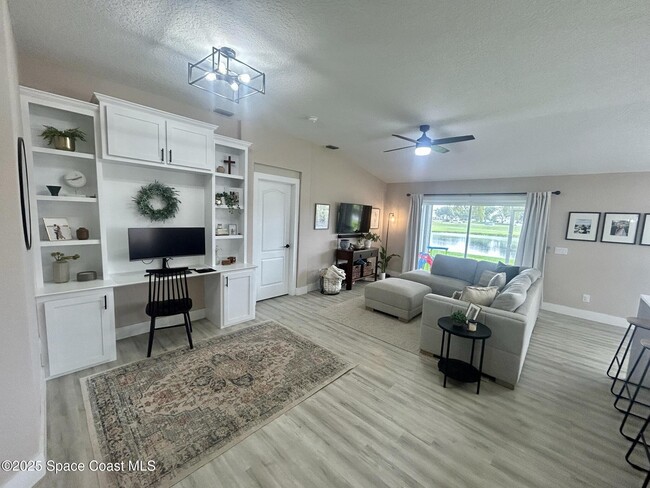 Building Photo - 210 Wickham Lakes Dr