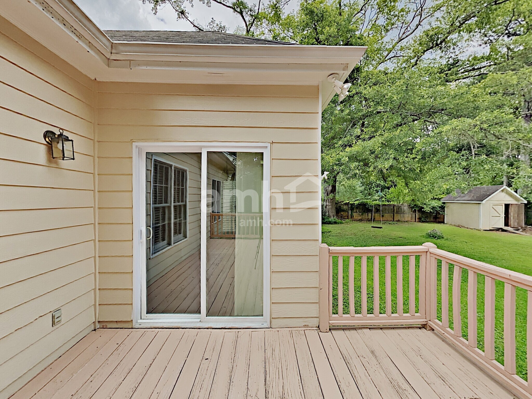 Building Photo - 1302 Dungan Dr NW