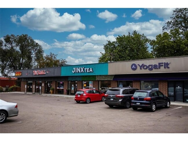 Building Photo - 4325 Chowen Ave S