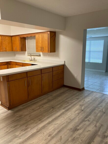 Building Photo - 5312 16th St W