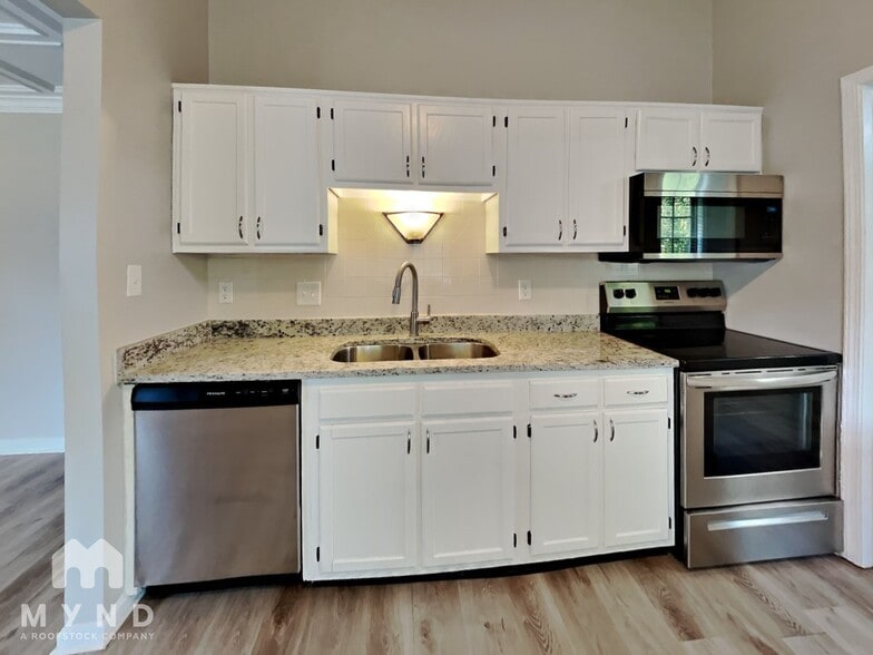 Building Photo - 4534 Stone Mill Dr