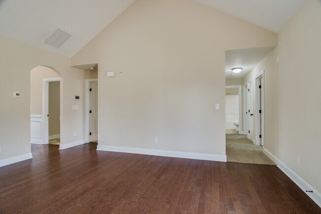 Building Photo - 3615 Penrith Dr