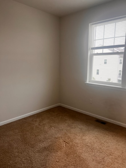 Building Photo - 1 Patterson Wy