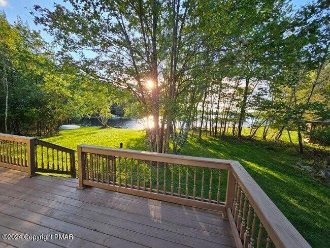 Building Photo - 4153 Sylvan Ln