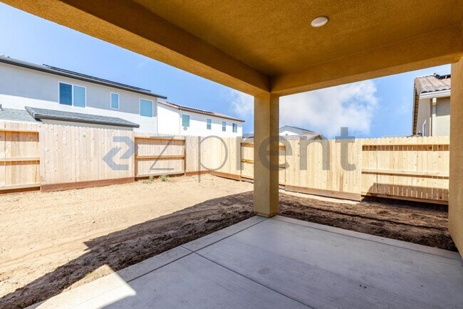 Building Photo - 8420 Mondale Wy