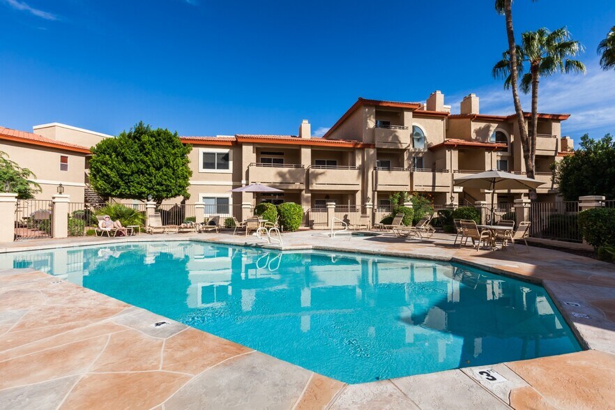 Building Photo - 10410 N Cave Creek Rd