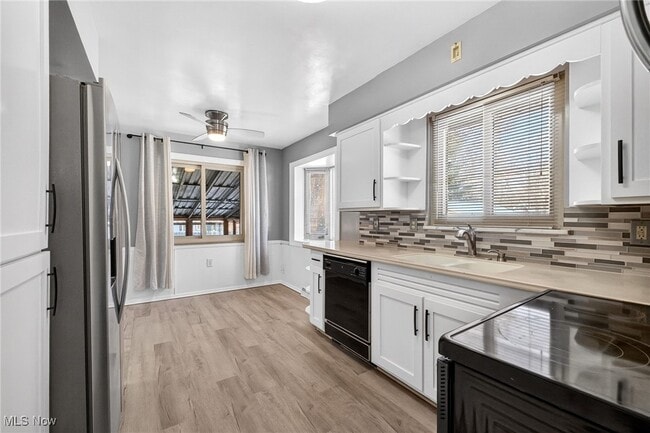 Building Photo - 8310 Broadview Rd